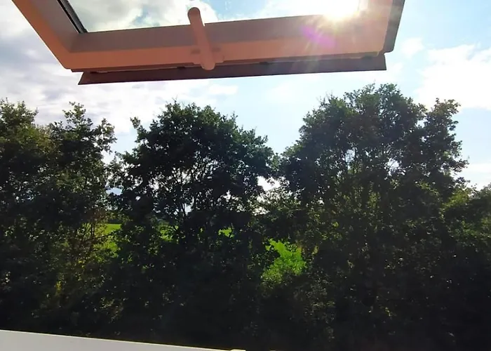 Fairschlafen - Mansarde アパート